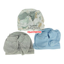 Load image into Gallery viewer, Baby Hat, Socks And Mittens (3pcs)