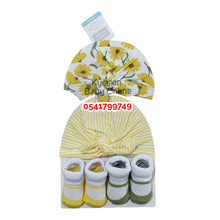 Load image into Gallery viewer, Baby Girl socks with Hat Hudson Baby(wild Flower) B - Kyemen Baby Online