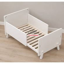 Load image into Gallery viewer, 3-in-1 convertible Baby Wooden Cot (KDDYW 20311) Baby Bed
