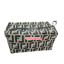 Load image into Gallery viewer, Sponge Bag One Zip(Leather) - Kyemen Baby Online

