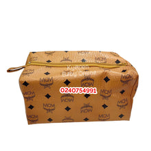 Load image into Gallery viewer, Sponge Bag One Zip(Leather) - Kyemen Baby Online
