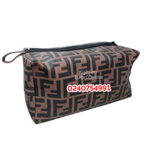 Load image into Gallery viewer, Sponge Bag One Zip(Leather) - Kyemen Baby Online
