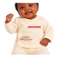 Load image into Gallery viewer, Baby Welcome Top (Cream) Unisex

