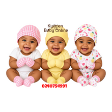 Load image into Gallery viewer, Baby Girl Newborn Hat (0-3) Fruits
