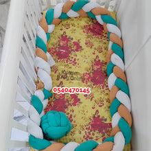 Load image into Gallery viewer, Cot Bumper (Spiral Cot Bumper / Beaded Bumper With Ball) 350cm
