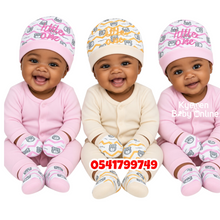 Load image into Gallery viewer, Baby Hat Socks And Mittens Set (Little One)
