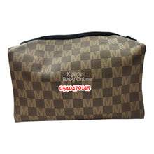 Load image into Gallery viewer, Sponge Bag One Zip (Leather) - Kyemen Baby Online
