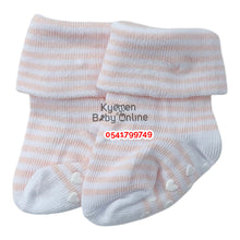 Load image into Gallery viewer, Baby Socks 3 Pairs (Hudson Baby) Flowers - Kyemen Baby Online
