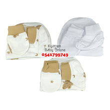 Load image into Gallery viewer, Baby Hat, Socks And Mittens (3pcs)
