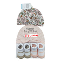 Load image into Gallery viewer, Baby Girl socks with Hat Hudson Baby(wild Flower) A - Kyemen Baby Online
