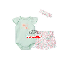 Load image into Gallery viewer, Baby Girl Bodysuit with Short and Headband (Flowers)

