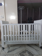 Load image into Gallery viewer, Baby Wooden Cot With Drawer (KJ310) Baby Bed [Showroom Display]
