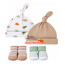 Load image into Gallery viewer, Baby Boy 2Pcs Knot Hat With 2Pcs of Socks (Dinasours) 0-6Months

