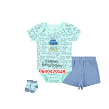 Load image into Gallery viewer, Baby Boy Bodysuit with Shorts and Socks (Daddy's little)
