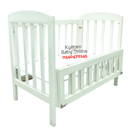 Baby Wooden / Wooden Cot Baby Bed / Baby Crib [Showroom Display] Discounted Type 1