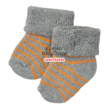 Load image into Gallery viewer, Baby Boy Socks 3pcs (Bebe Favour) Lines 0-6m - Kyemen Baby Online
