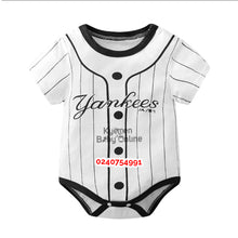 Load image into Gallery viewer, Baby Boy BodySuit (Yankees)
