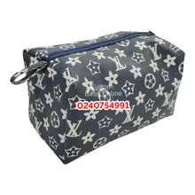Load image into Gallery viewer, Sponge Bag One Zip (Leather) - Kyemen Baby Online
