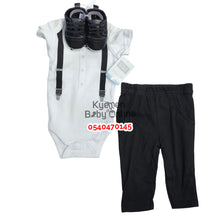 Load image into Gallery viewer, Baby Bodysuit with Pant And Shoe( Hudson Baby) 3-6Months - Kyemen Baby Online
