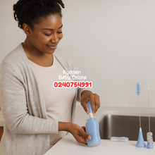 Load image into Gallery viewer, Baby Silicone Bottle Brush With Straw Brush And Suction (Dr. Annie's) - Kyemen Baby Online
