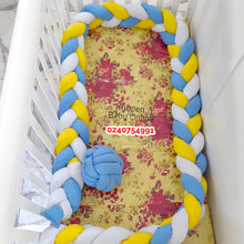 Load image into Gallery viewer, Cot Bumper (Spiral Cot Bumper / Beaded Bumper With Ball) 350cm
