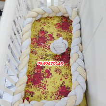 Load image into Gallery viewer, Cot Bumper (Spiral Cot Bumper / Beaded Bumper With Ball) 350cm
